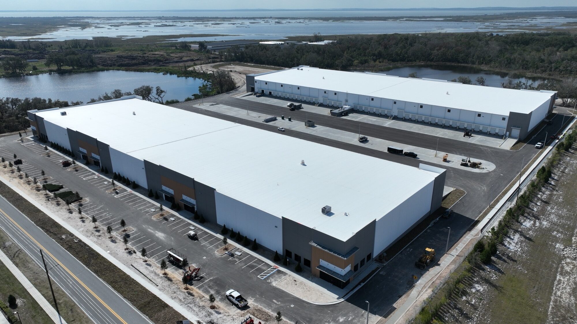 Apopka Business Center East
Bldgs. 300 & 400 - Apopka, FL
New Build - HGR Construction - TPO