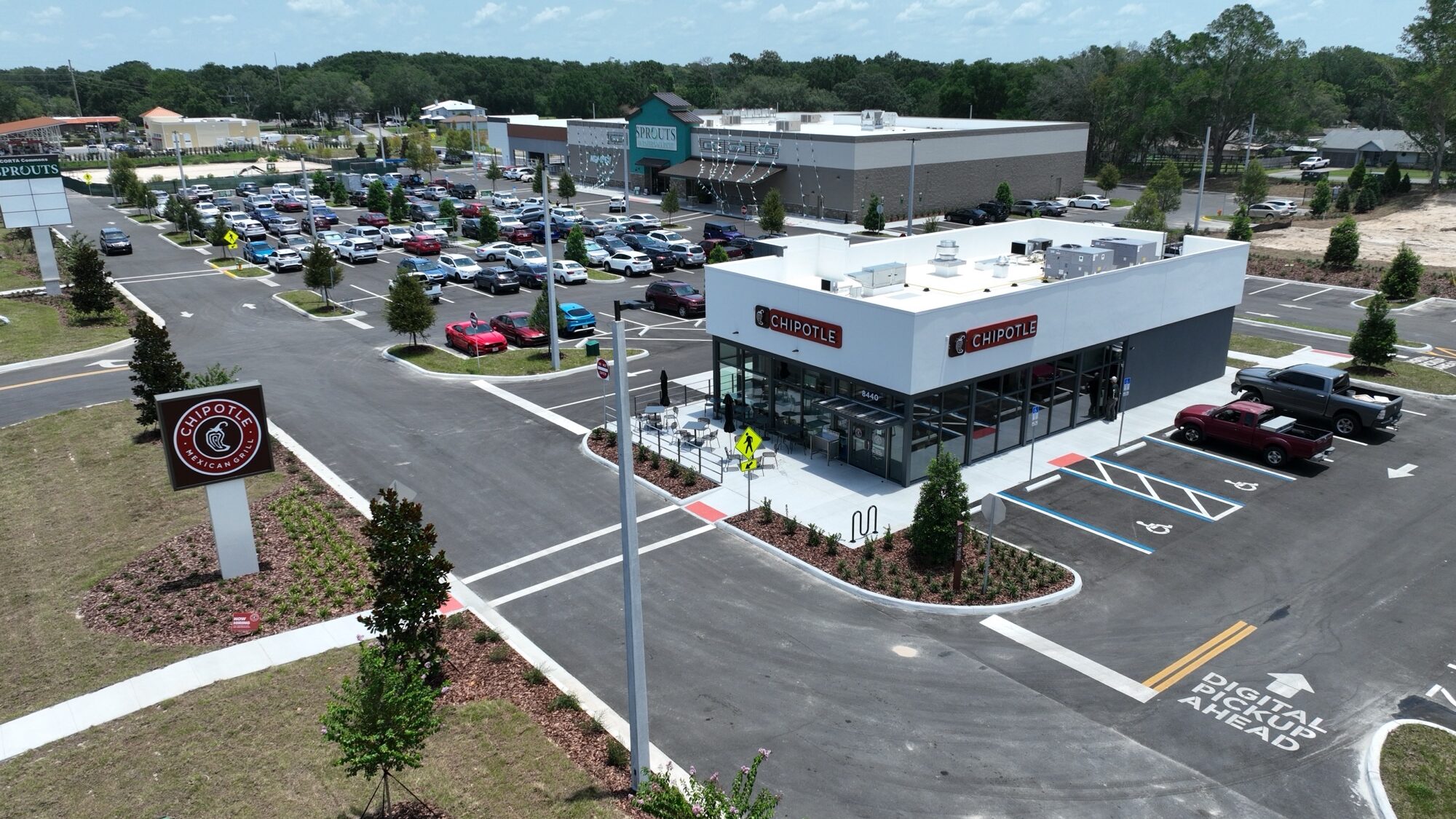 Chipotle - Ocala, FL
New Build - MEC General Contractors -
Duro-Last PVC