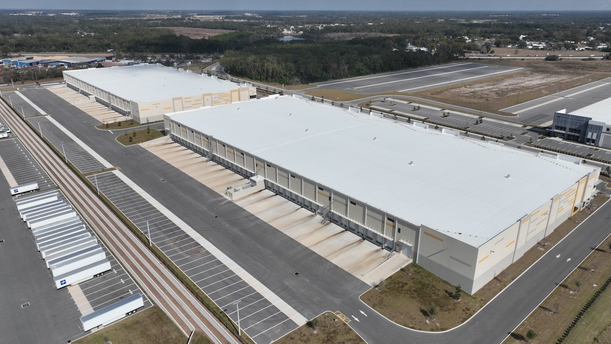 Orlando Apopka Commerce Center
Bldgs. 3 & 4 - Apopka, FL
New Build - HGR Construction - TPO