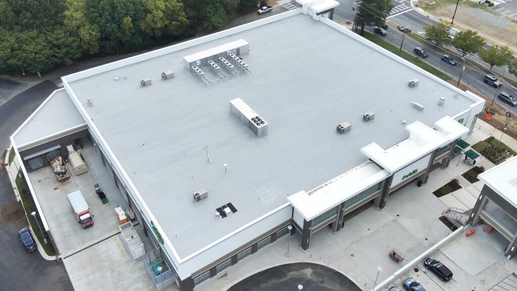 Publix #1824 - Charlotte, NC
New Build - Myers & Chapman - BUR